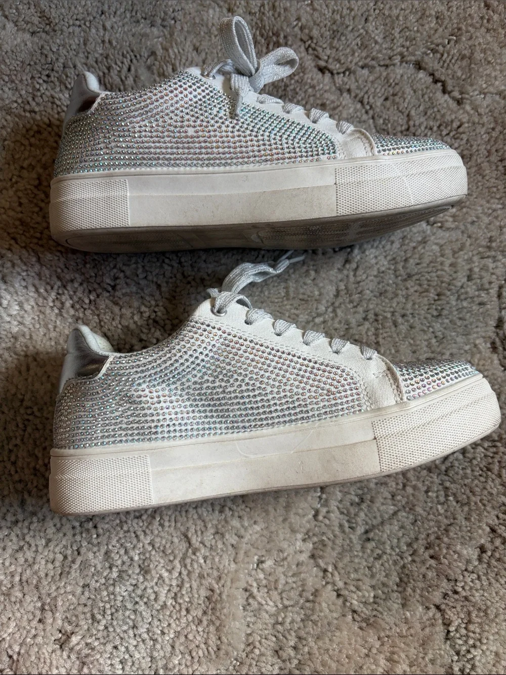 Soda White Sparkle Kids Lace-Up Sneakers
